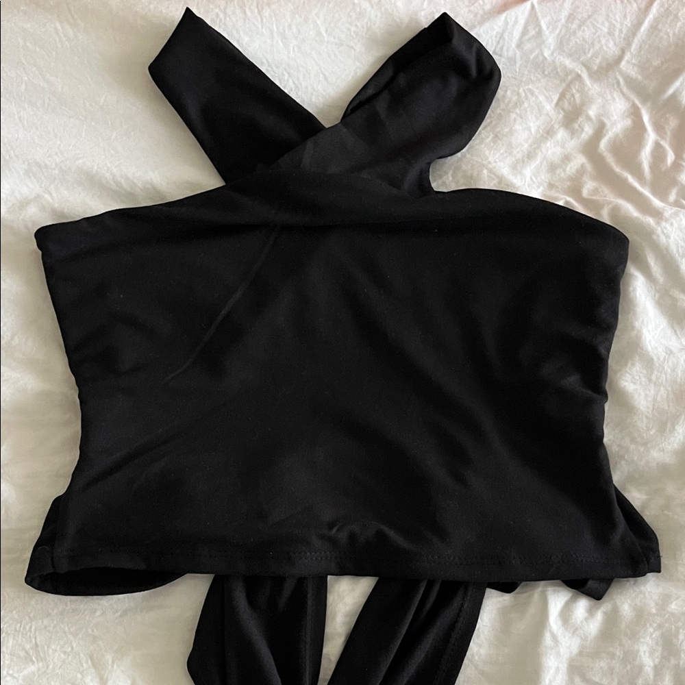 Black Cross-Back Women’s top Small